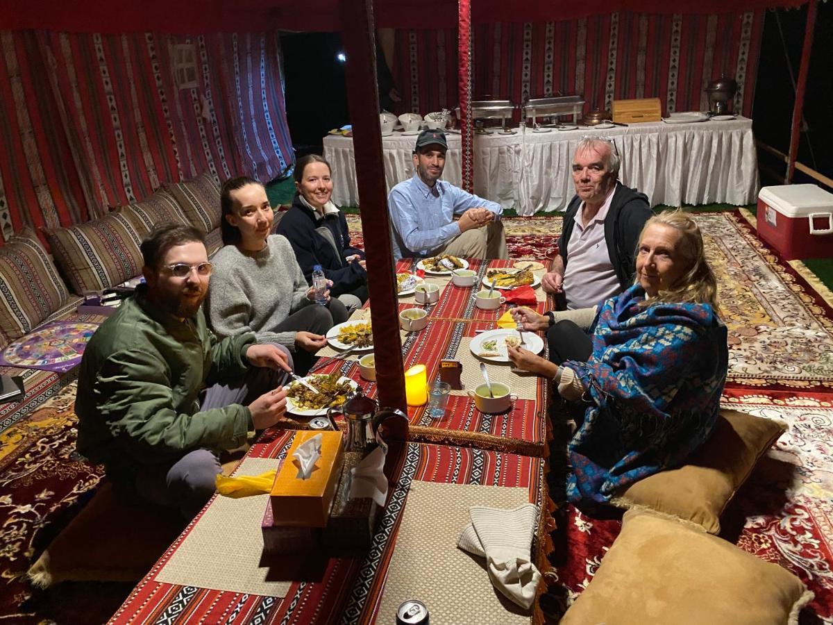 Desert Waves Camp Badīyah Екстериор снимка